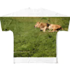 kamakiri3の草原のライオン フルグラフィックTシャツ