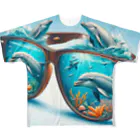 れいのイルカの視界：海の楽園を映すサングラス All-Over Print T-Shirt