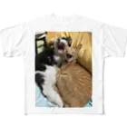 ayamomohidemiのキュートな猫猫あくび フルグラフィックTシャツ