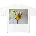 Marnieの片手に花束 All-Over Print T-Shirt