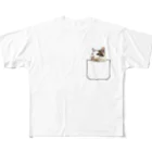 アトリエかののポケットに入る猫 All-Over Print T-Shirt