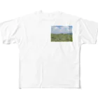 チャレンジャーニシヤマショップの四国カルストの風景 All-Over Print T-Shirt