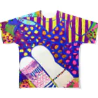 HONI HONI WORLDのKwaii lump フルグラフィックTシャツ