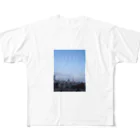 ebi-kaniの東京の空も青い フルグラフィックTシャツ