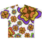 sandy-mのレトロポップフラワー70's All-Over Print T-Shirt