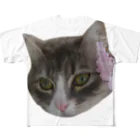 おもごまの猫のごまめちゃんと花 フルグラフィックTシャツ