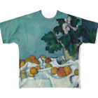 Masterpieceのポール・セザンヌ　/　リンゴとプリムローズのポットのある静物　Still Life with Apples and a Pot of Primroses ca. 1890 All-Over Print T-Shirt