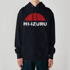 HI-IZURUのHI-IZURU（白文字）ロゴマーク　背面にHIｰIZURU（白文字）　ヘビーウェイトパーカー（濃色仕様） Heavyweight Hoodie