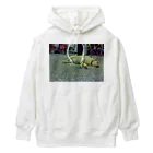 Robin_Hiroshimaの台中の眉毛犬さん Heavyweight Hoodie