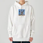 ganeshaの群れの中で他の人と協力しているタカ Heavyweight Hoodie