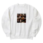 「動物ミリ屋」のカワウソのパーくん Heavyweight Crew Neck Sweatshirt