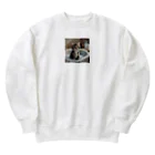 森の雑貨屋の洗面器で遊んでいる子猫 Heavyweight Crew Neck Sweatshirt