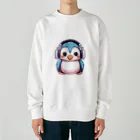 Vasetti_pressのヘッドホンを付けているペンギン Heavyweight Crew Neck Sweatshirt