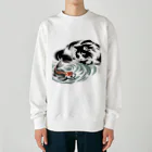 MakotOの猫と鯉（水墨画風） Heavyweight Crew Neck Sweatshirt