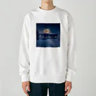 某アニメ風グッズの【満月】光るスノームーン Heavyweight Crew Neck Sweatshirt