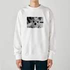 akane_art（茜音工房）のモノクロチワワ（おすまし） Heavyweight Crew Neck Sweatshirt