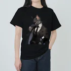 たゆたゆのスーツ姿の猫 Heavyweight T-Shirt