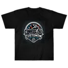 the blue seasonのカスタムバイクとメーターの融合：パフォーマンスを象徴するワイルドロゴ ヘビーウェイトTシャツ