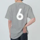 コチ(ボストンテリア)のバックプリント：ただの6です。（白文字） Heavyweight T-Shirt