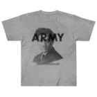 部屋とデニムとわたしのU.S.ARMYな野口英世さん Heavyweight T-Shirt