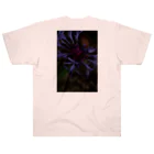 conyDesignの紫のお花の写真 Heavyweight T-Shirt