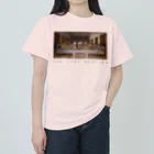 WLDのドッジボール 最後の会議 Heavyweight T-Shirt