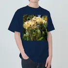 MMの白いひがん花 Heavyweight T-Shirt