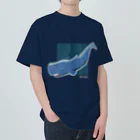 Kinkadesign うみのいきものカワイイShopのマッコウクジラの冒険 ヘビーウェイトTシャツ