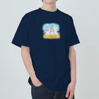 Beautiful Earthの海ゴミに悩むアザラシ3兄弟 Heavyweight T-Shirt