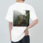 AQUAMETAVERSEの山頂にある神秘的な神社 アメジスト2846 ヘビーウェイトTシャツ