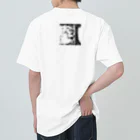 Tomohiro Shigaのお店の豚もおだてりゃ木に登る（その２） Heavyweight T-Shirt