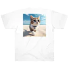 猫と紡ぐ物語の南国の海辺を歩く勇ましさに胸キュン猫 ヘビーウェイトTシャツ