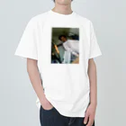 sisuの介護人形恐怖の写真 Heavyweight T-Shirt