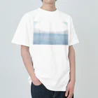 ニコボーイの門司港の海 Heavyweight T-Shirt