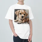 つぶらな瞳の子犬グッズ屋さんの癒しの子犬 Heavyweight T-Shirt