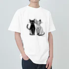 すずきいくやの白と黒の二匹の猫 Heavyweight T-Shirt