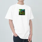 「動物ミリ屋」の新緑の癒し Heavyweight T-Shirt