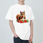 Maikaのいちごを食べるかわいいリス ヘビーウェイトTシャツ