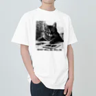 黒猫ファブリックのWhat will be, will be（なるようになるさ） ヘビーウェイトTシャツ