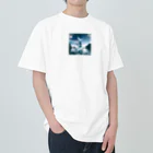 730naoの夜の海に突如現れる人魚！ Heavyweight T-Shirt