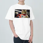 ADOのＦ１レーサー猫 Heavyweight T-Shirt