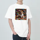 kaerinofficeのかわいいワンちゃんがたくさんのカラフルなボールの中で遊んでいる写真。 Heavyweight T-Shirt