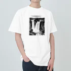 ZZRR12の壮大な滝 Heavyweight T-Shirt