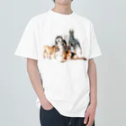 SANKAKU DESIGN STOREのちょっぴり強面の大きい犬たち。 ヘビーウェイトTシャツ