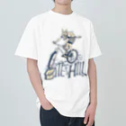 nidan-illustrationの"BITE the HILL" Heavyweight T-Shirt