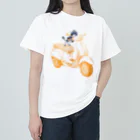 N谷スタジオのチワワのすっちゃんバイクに乗る ヘビーウェイトTシャツ