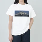 下田村の冠雪した富士山 Heavyweight T-Shirt