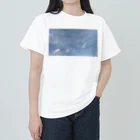 BLUE-SKYの空と風に流れる雲 ヘビーウェイトTシャツ