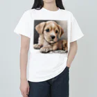 つぶらな瞳の子犬グッズ屋さんの癒しの子犬 Heavyweight T-Shirt