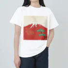 森の中の赤富士と松と黄金の風 Heavyweight T-Shirt